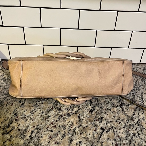 Guess collection Tan crossbody hand Bag - Picture 4 of 10